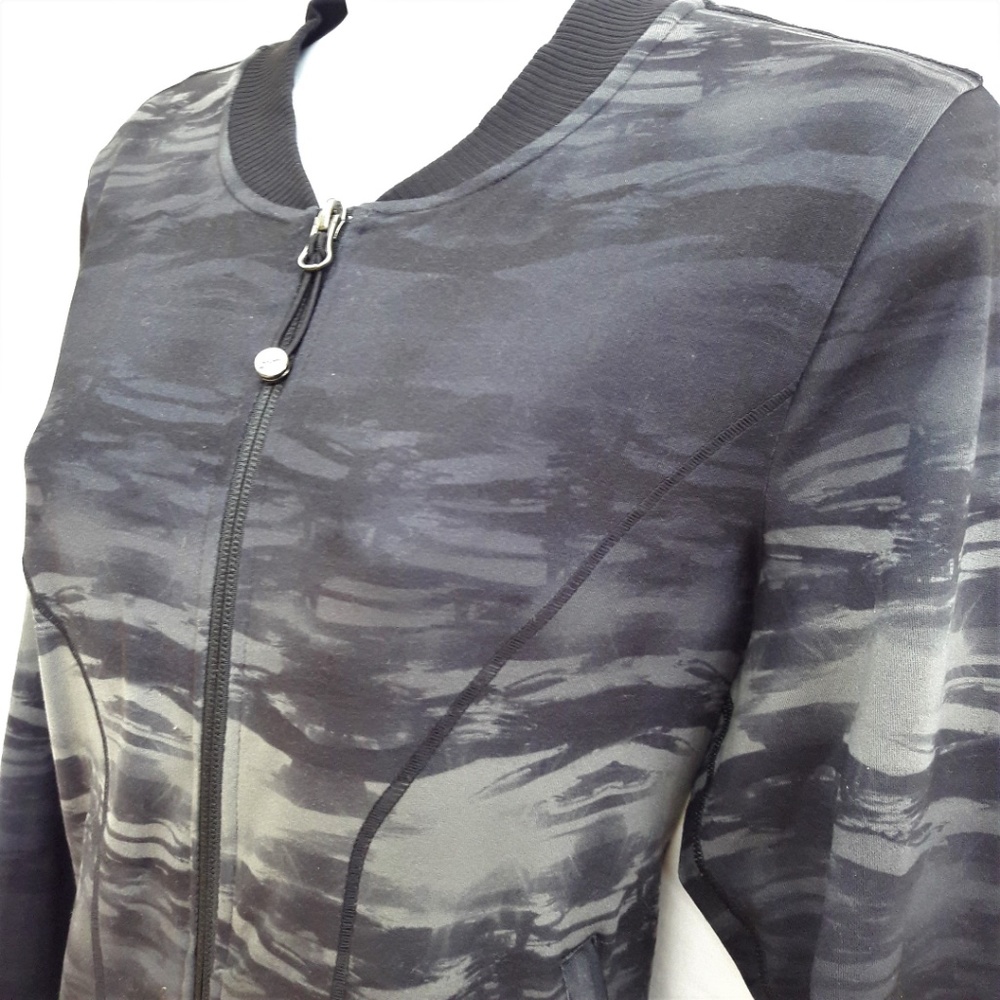 Athleta Jacket Bombtastic Athletic Full Front Zip Wicking Breathable M - Picture 2 of 8